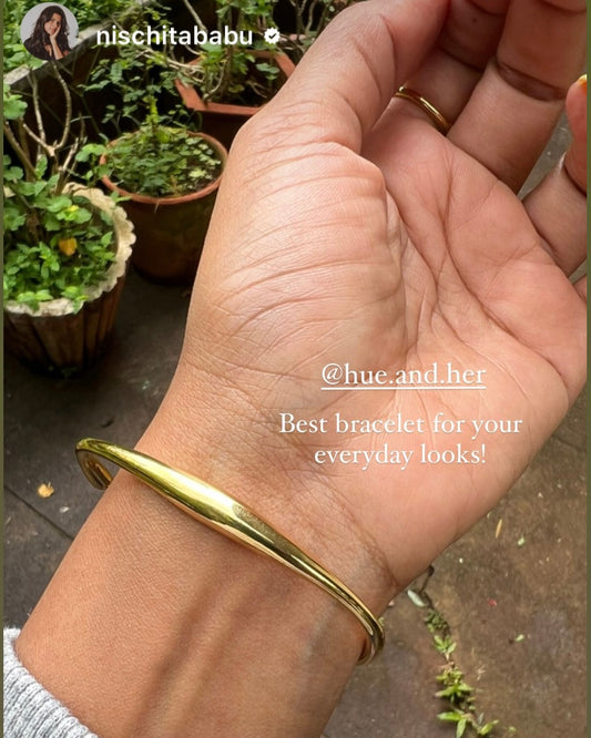 Nischita x Rae Bangle