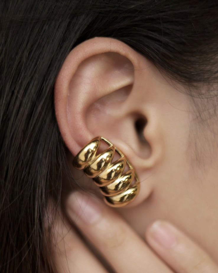 Isla - Larva Cuff Earrings