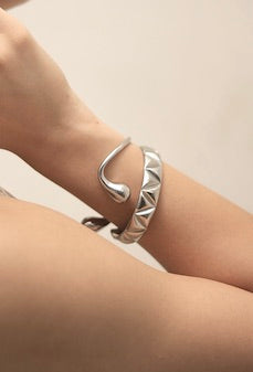 Isla - Lagoon Cuff | Adjustable