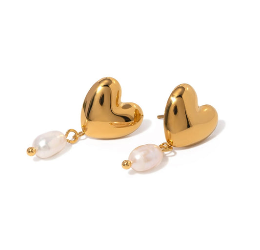 Rae Heart & Pearl Earrings