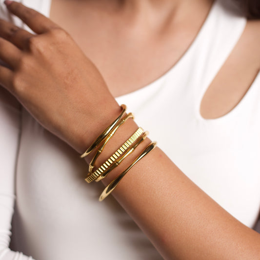 Rae Bamboo Bangle | Adjustable