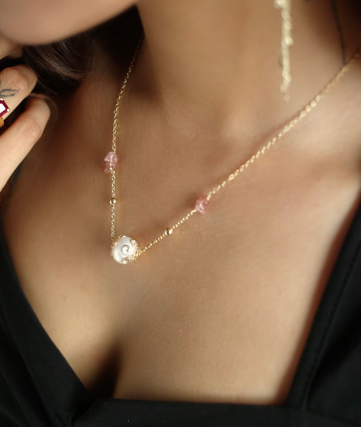 Kaia Rose Quartz & Pearl Necklace